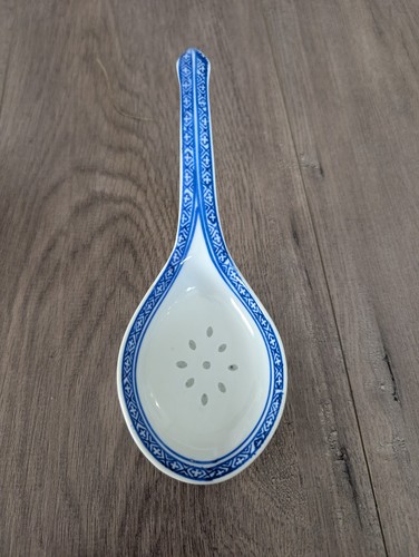 Chinese porcelain spoon - porcelain, rice