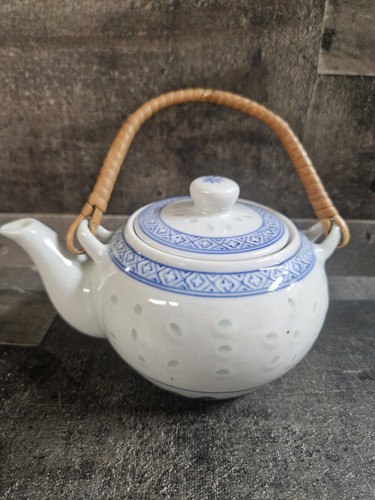Teapot porcelain rice - teapot, pattern